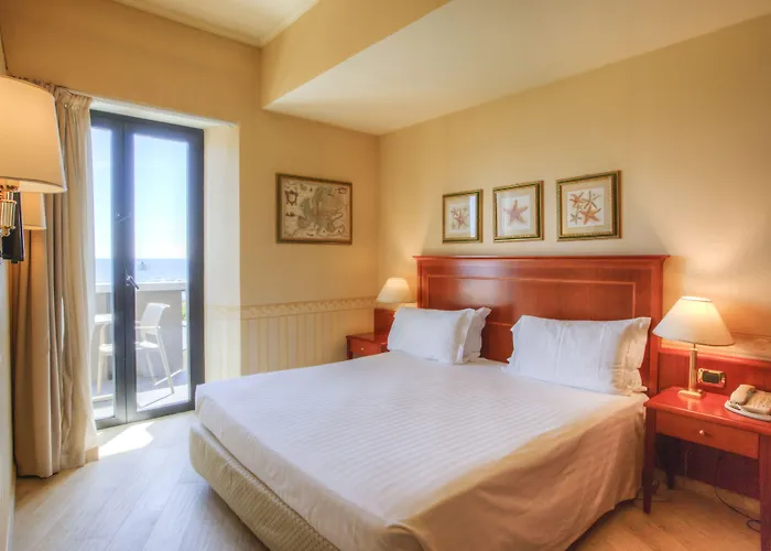 Szálloda Baia Imperiale 4*