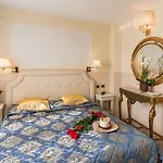 ホテル Baia Imperiale 4*