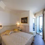 ホテル Baia Imperiale 4*