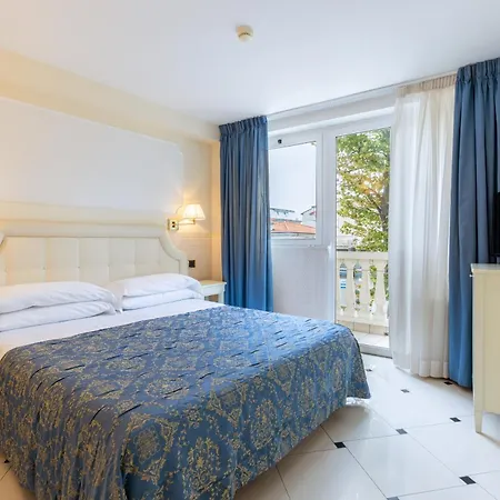 מלון Baia Imperiale