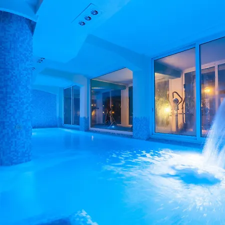 Hotel Baia Imperiale 4*