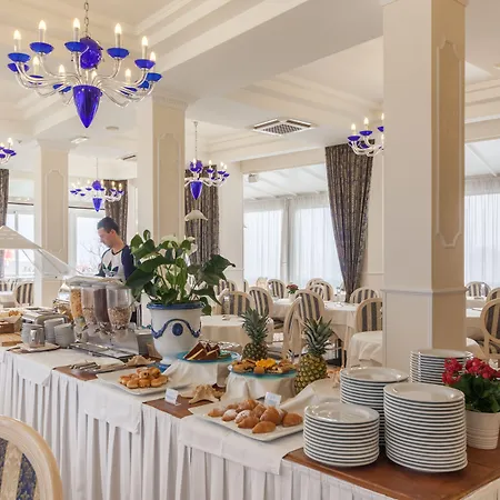 Baia Imperiale Hotel 4*