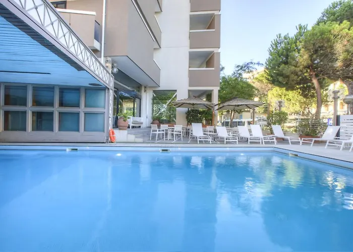 Baia Imperiale Hotel 4*