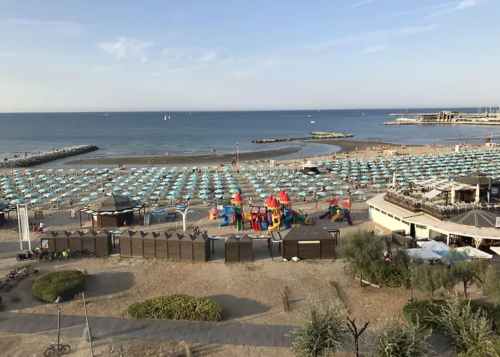 Отель Baia Imperiale 4*